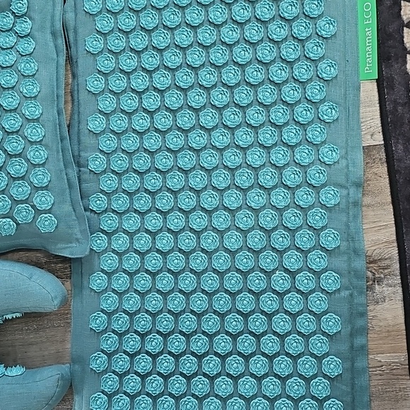 Pranamat ECO Acupressure Set in Teal - Picture 5 of 5
